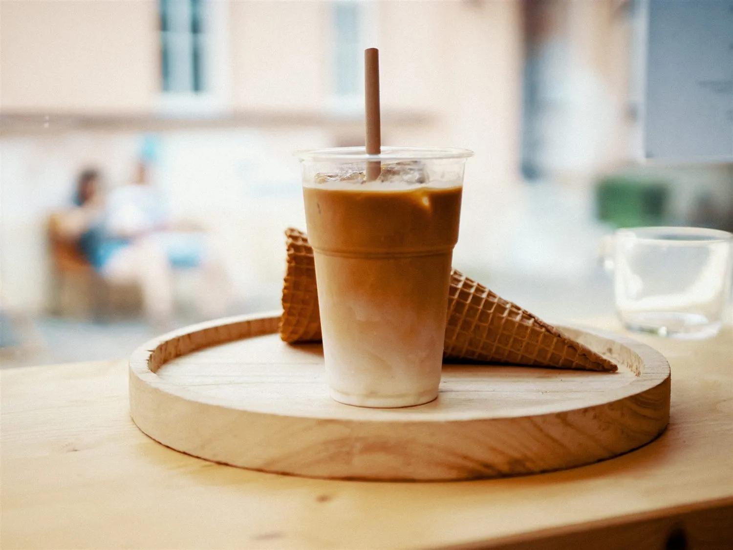 Atmosféra Togelato café — iced latte a zmrzlina